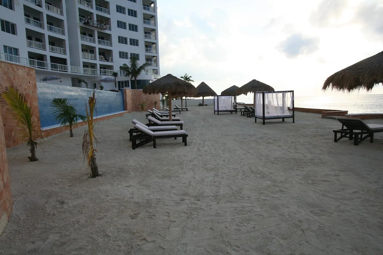 Peninsula Grand Condos By Rentals Your Way Cozumel 0*,  Mexico