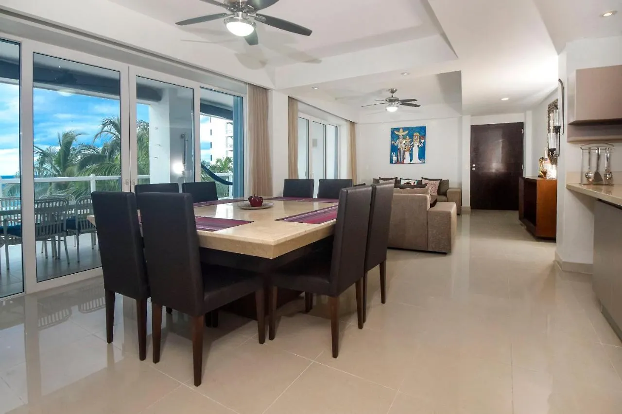Apartment Peninsula Grand Condos By Rentals Your Way Cozumel